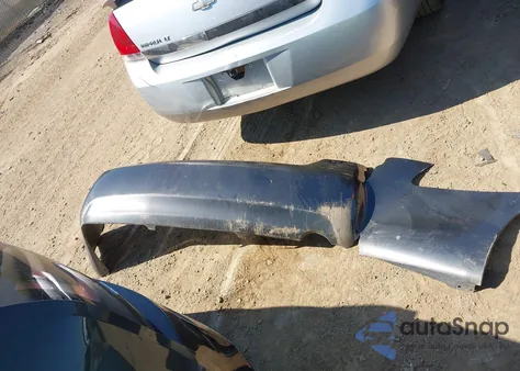 2009 Toyota Camry Le z USA, uszkodzony, nr VIN 4T1BE46K89U297319